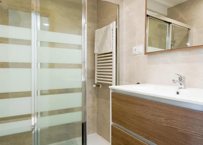 Espacioso 3 Hab Dobles, 2 Banos Centro Ciudad Apartment Bilbao