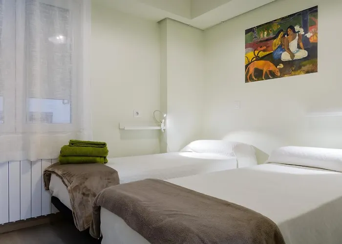 Espacioso 3 Hab Dobles, 2 Banos Centro Ciudad Appartement *