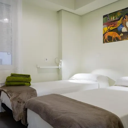 Espacioso 3 Hab Dobles, 2 Banos Centro Ciudad Appartement *